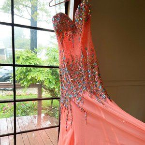 Jasz® Couture Prom Dress